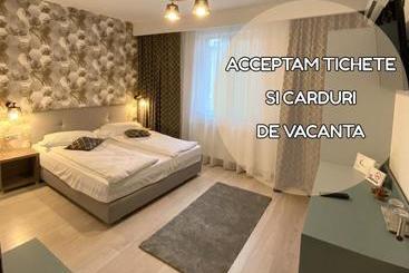 پانسیون Adi&nicol