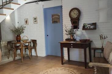 Пансион Hostal Blavet