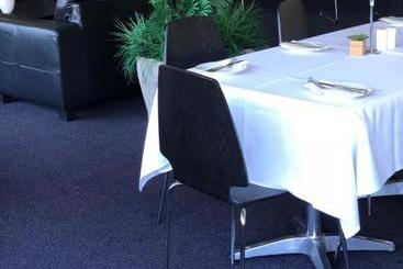 Adelaide Airport Motel