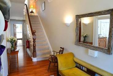 پانسیون The Villa Bridlington