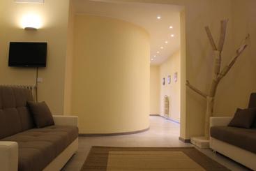 پانسیون Villa Immersa Nel Verde