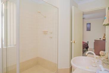 Ascot On Swan Bed & Breakfast