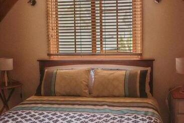 ベッドアンドブレックファースト Otago Cottage