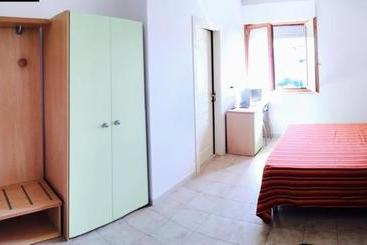 Claudia Residence