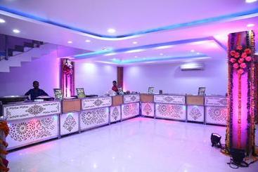 هتل Taru Inn