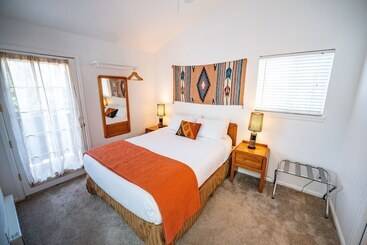 منتجع River Ridge Cottages