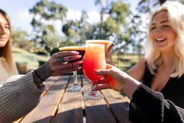 شقة فندقية The Grove Distillery & Brewery