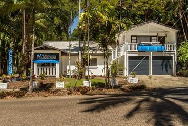 호스텔 Cairns Beaches Flashpackers