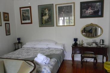 Glenellen Bed And Breakfast