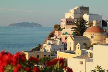 بنسيون Residenze Azzurra