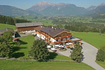 هاستل Berggasthof Hinterreit