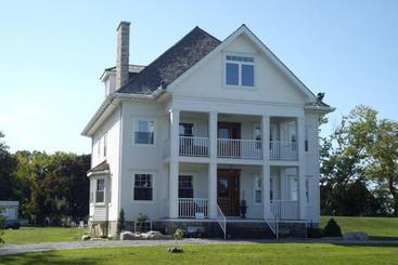 住宿加早餐  A La Gallarie