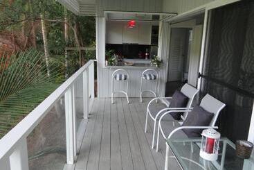 Eumundi Yacht Club B&b