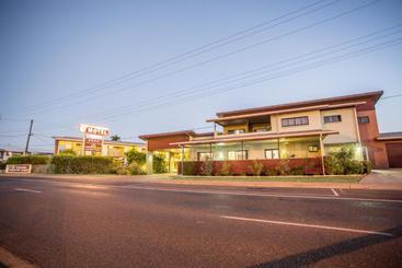 Spinifex Motel And Serviced Apartments