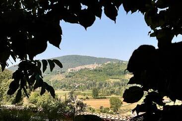 מלון דירות Borgo San Valentino