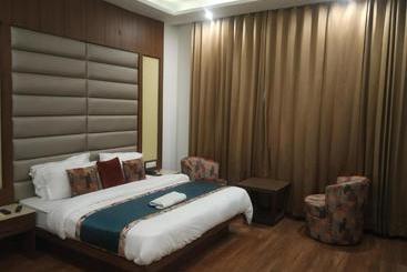 Отель The Kenilworth Mussoorie