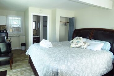 모텔 Breakers By The Sea