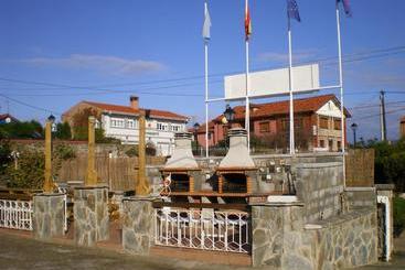 Apartamentos Bañugues