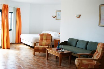 Club Las Colinas Apartamentos