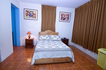 مسافرخانه Victoria