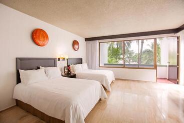 El Cid Granada Hotel & Country Club