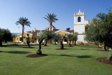 هتل Finca Monasterio