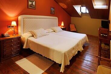 فندق Villa De Luarca