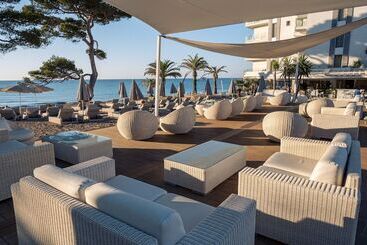 Melbeach Hotel & Spa Adults Only