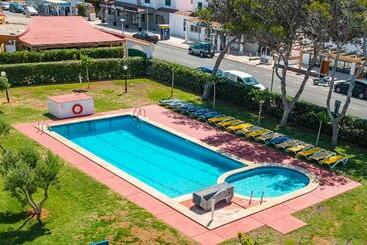 Apartamentos Sol Y Mar Menorca