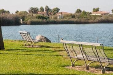 Universal Aparthotel Elisa