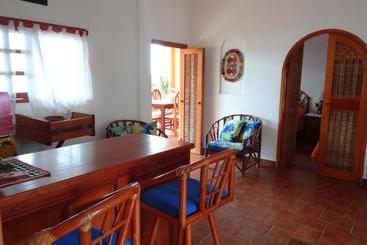 هتل Casa Adriana