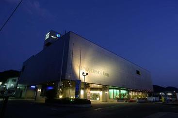 هتل Yuzawa Grand