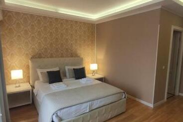 פנסיון Allegra