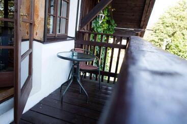 پانسیون Penzion U Dvou Skal