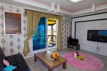 Hotel Lavista Pension