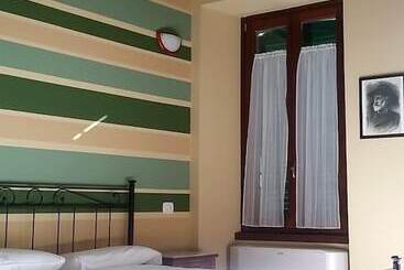 ホテル Carlito's Trattoria Con Alloggio