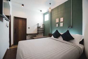 ホテル Chernchan Hostel