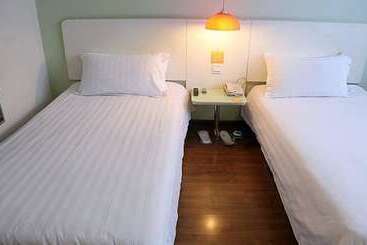 Отель Jinjiang Inn Style Taiyuan Wanda Plaza Guomao