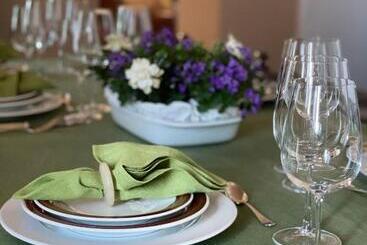 فندق Dimora Storica La Corte Delle 4 Stagioni