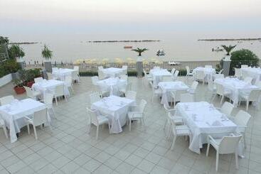 فندق فئة نجمة واحدة Dolce Stella