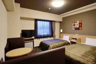 בית מלון כפרי Route Inn Katori Sawara Ekimae
