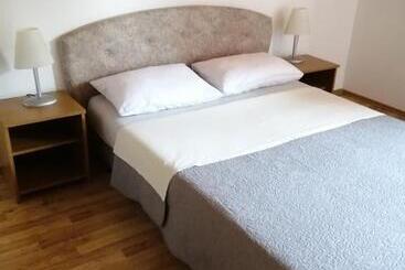 פנסיון Guesthouse Zafran