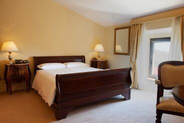 منتجع Borgo Pilotti Hotel & Restaurant