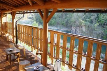 Отель Shirakawago No Yu