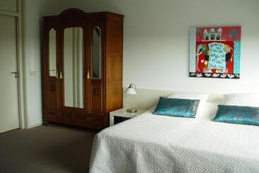 مبيت وإفطار Piaam State