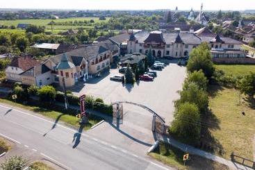 펜션 Restaurant La Conac