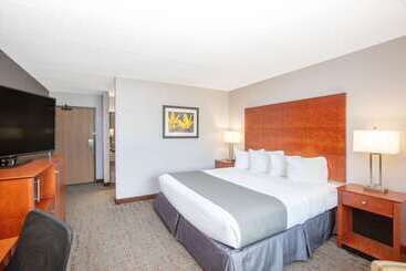 هتل Americinn By Wyndham Ankeny/des Moines