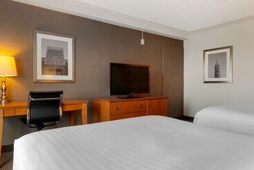 هتل Best Western Plus Gatineauottawa Downtown
