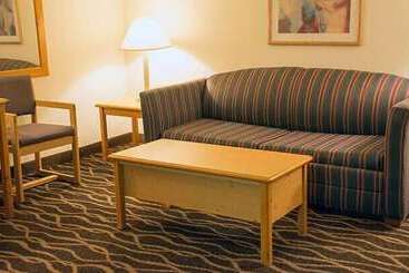 Boarders Inn & Suites By Cobblestone Hotels Wautoma