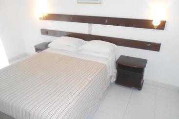 Отель Cidade Velha